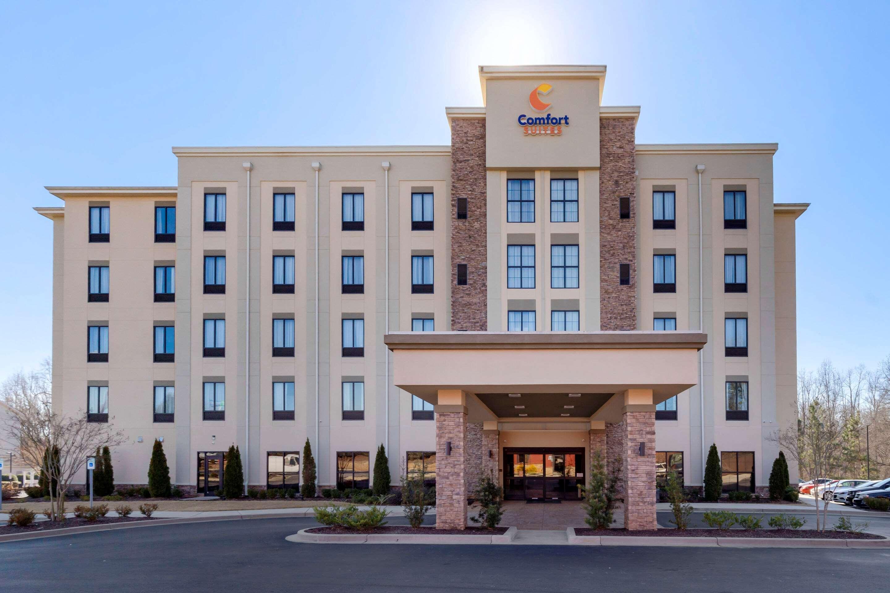 Comfort Suites Greenville South Piedmont Exterior photo